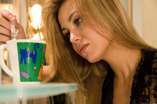 Women Wallpapers for Desktop -