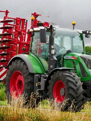 Free download Wallpaper Agricultural machinery Tractor 2011 18 Fendt 