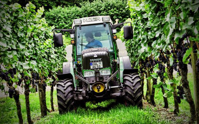 Download wallpapers Fendt 200 VFP, vintage, 2020 tractors, HDR 