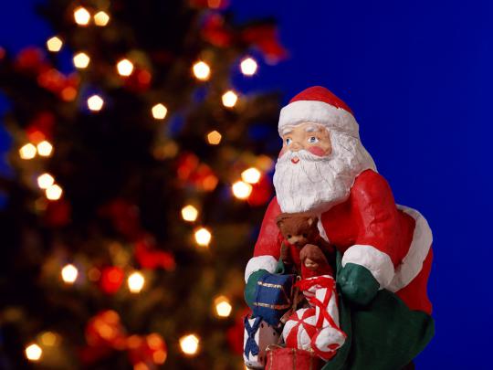 Santa Claus Ornaments wallpaper - Free Desktop Wallpaper
