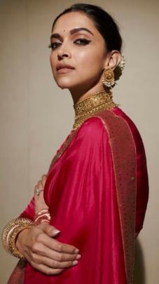 Bollywood Actress Hot HD Wallpapers for Mobile 1080x1920 Resolution