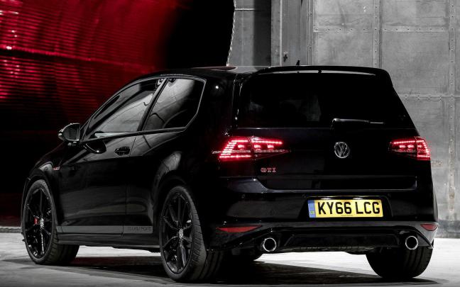 Golf MK7R Desktop Wallpapers