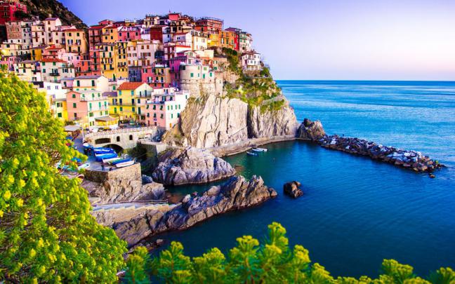 Landscape-Manarola-Italy-Desktop HD Wallpaper for Tablet and PC 