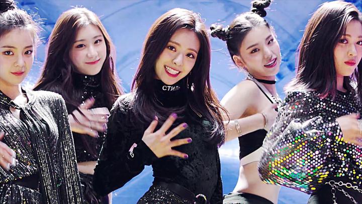 ITZY Kpop Wallpapers