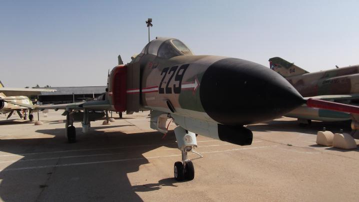 f 4, Fighter, Jet, Bomber, Phantom, Airplane, Plane, Military, 10 