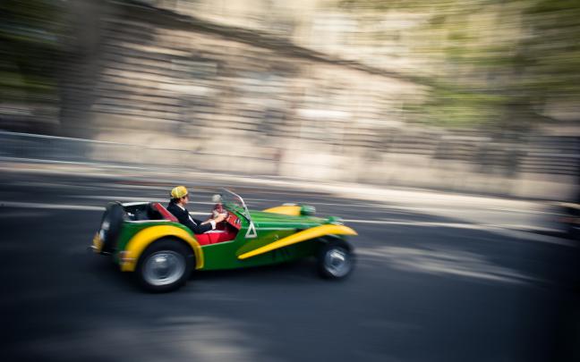 Cool desktop wallpaper of machine, picture of road, traffic | ImageBank.biz