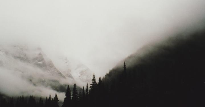 Desktop Wallpaper 4K Aesthetic White - Simple White Aesthetic 