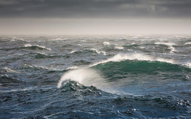 rough ocean waves hd - HD Desktop Wallpapers