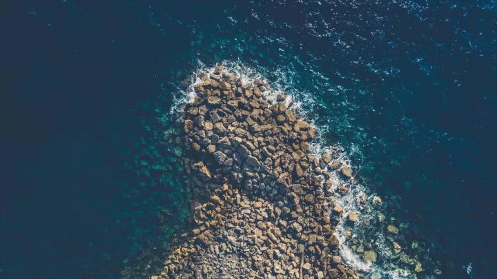 Ocean Blue Live Wallpaper - MoeWalls