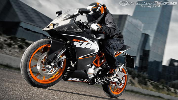 KTM RC 125 Photography Wallpapers