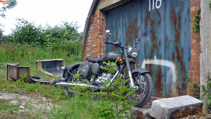 Royal Enfield Wallpapers (67+ images)