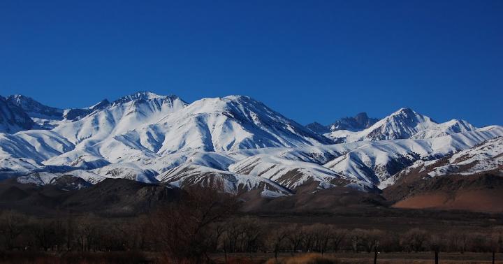 Snowy Mountains Desktop Wallpapers - Cool Desktop Wallpapers