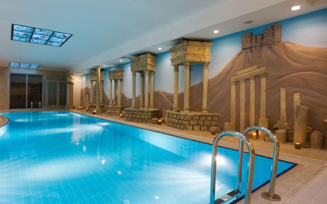 Swimming Pool Wallpapers