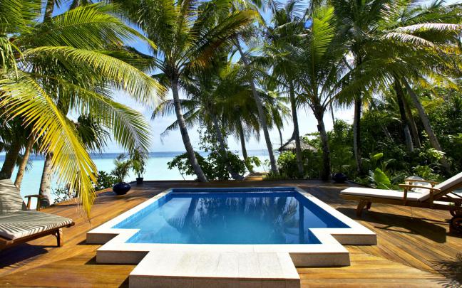Swimming Pool on Tahiti Wallpaper for Widescreen Desktop PC 1920x1080 
