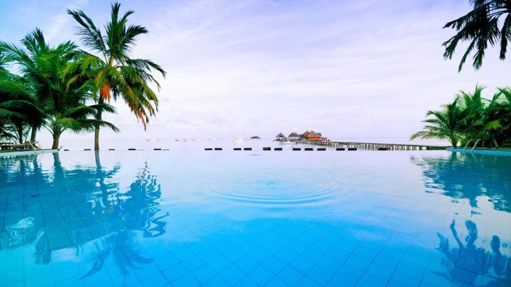 Swimming Pool Wallpapers \u00b7\u2460 