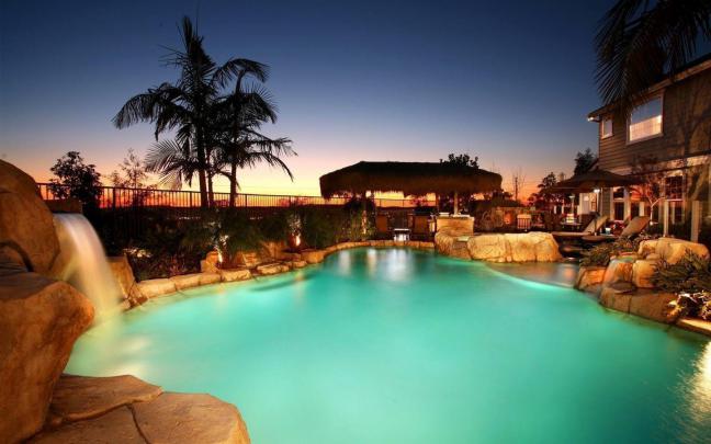 Swimming Pool Wallpapers