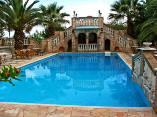 Swimming Pool Wallpapers