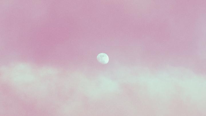 Download wallpaper 1920x1080 moon, clouds, sky, pink, pastel full hd 