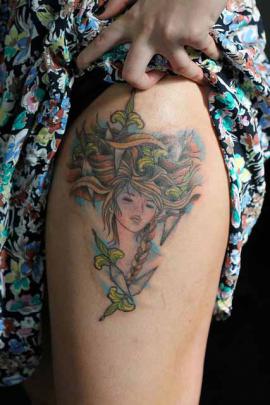 [42+] Audrey Kawasaki HD Wallpaper 