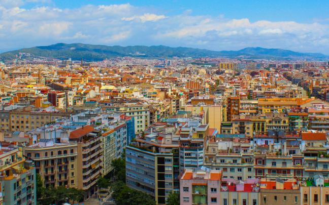 Free download Beautiful city building of Barcelona city city wallpaper 