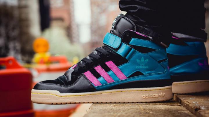 Adidas Originals Shoes Hd Wallpaper for Desktop and Mobiles 