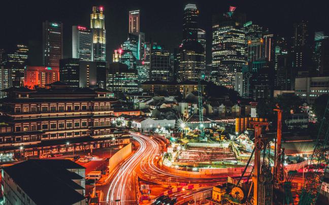 City Buildings Night Lights Road Traffic 4K Wallpaper - Best Wallpapers