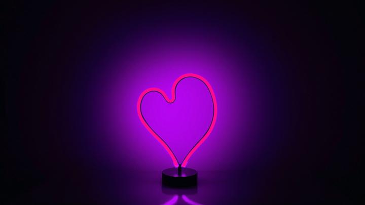 Download 1920x1080 wallpaper love, heart, neon, purple light, minimal 