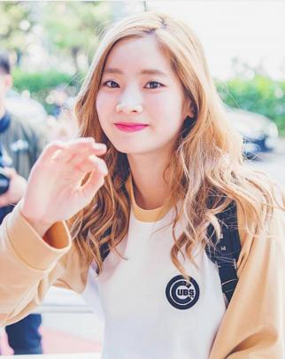 Twice Desktop Wallpaper Hd 2020 : Twice Wallpaper Pc 2020 : Jihyo Twice 