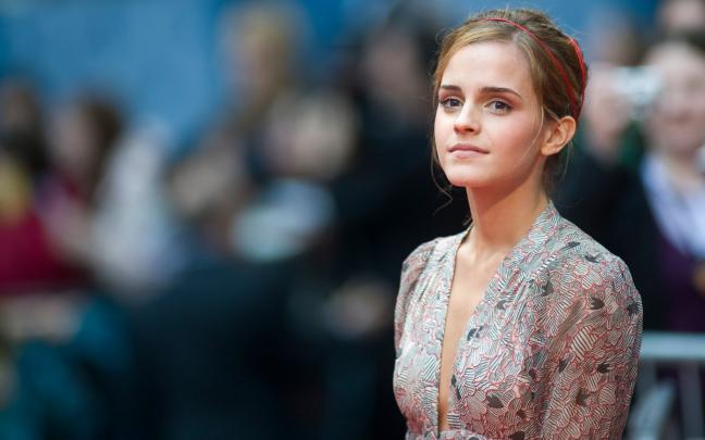 Bonewallpaper - Best desktop HD Wallpapers: Emma Watson Sexy Wallpapers