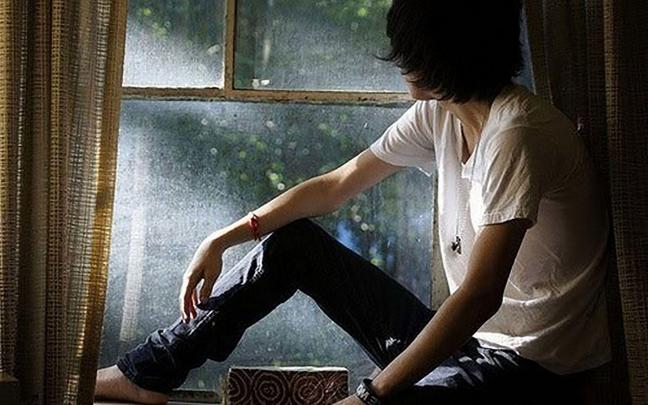 Desktop Crying Boy Wallpapers