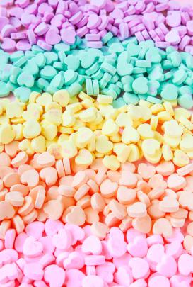Candy Heart Phone Wallpaper Download - The Crafted Life