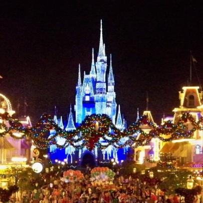 10 Latest Disney World Christmas Wallpaper FULL HD 1920\u00d71080 For PC 