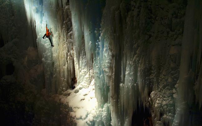 Ice Climbing HD Wallpaper | Background Image | 1920x1200