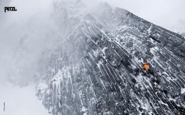 Climbing Wallpapers