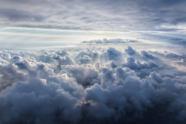 Cloud Desktop Background \u00b7\u2460 