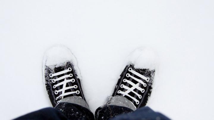 Converse Shoes in Winter Wallpapers HD \/ Desktop and Mobile Backgrounds