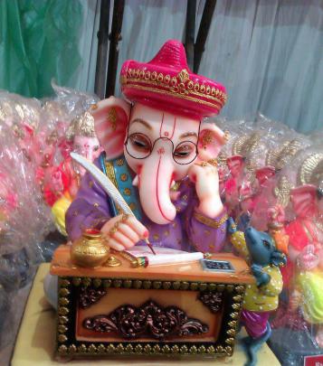 Facebook Passion: Cute Ganesha Wallpaper