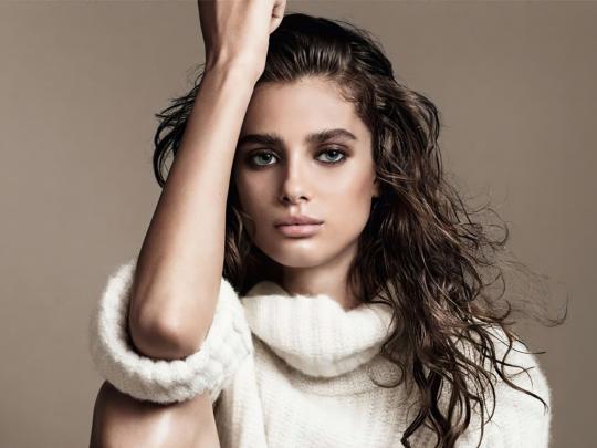 Desktop wallpaper 2020, brunette model, taylor hill, hd image, picture 