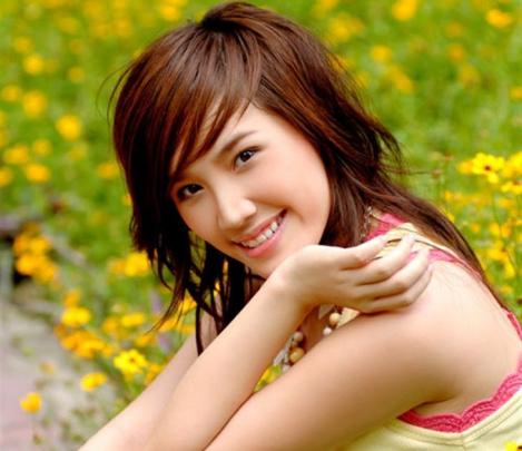 Cute Korean Models | HD Desktop Wallpaper Collections