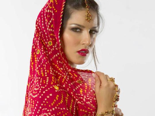 Latest 4K Ultra High Definition Wallpapers: Bollywood Actress High 