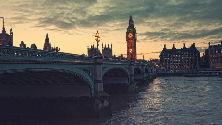 Download Wallpaper 1920x1080 night, london, bridge, river, clock Full 