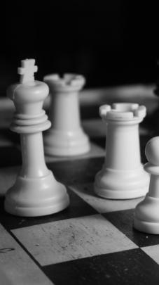 [48+] Chess iPhone Wallpaper 