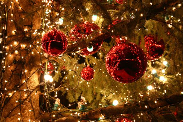 Traditional Christmas Wallpaper (53+ images)