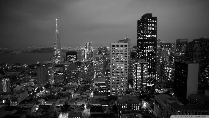 Black and White Cityscape Wallpaper -