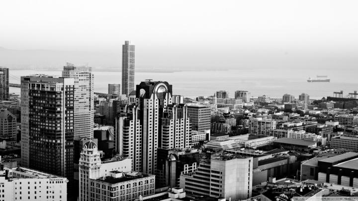 Black and White Cityscape Wallpaper -