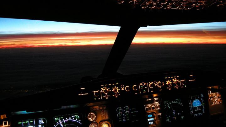 1920x1080 Airbus-Cockpit beleuchtet sunset wallpaper | AllWallpaper 