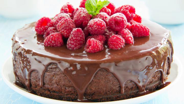 Cake 4K wallpapers for your desktop or mobile screen free and easy to 