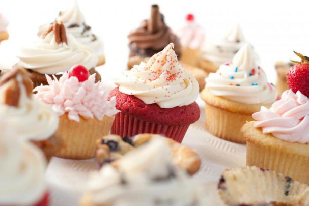HD Cup Cake Desktop Wallpaper | Download Free - 140166