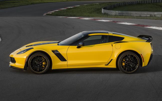 [73+] C7 Corvette Wallpaper 