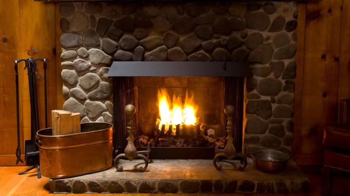 Download Wallpaper 1920x1080 fireplace, cozy, interior, lamp Full HD 